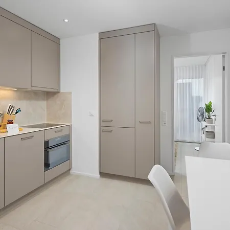 Stayy Flagship Limmattal - Contactless Check-In Schlieren Esterno foto