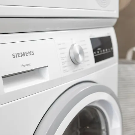 Stayy Flagship Limmattal - Contactless Check-In Schlieren Esterno foto