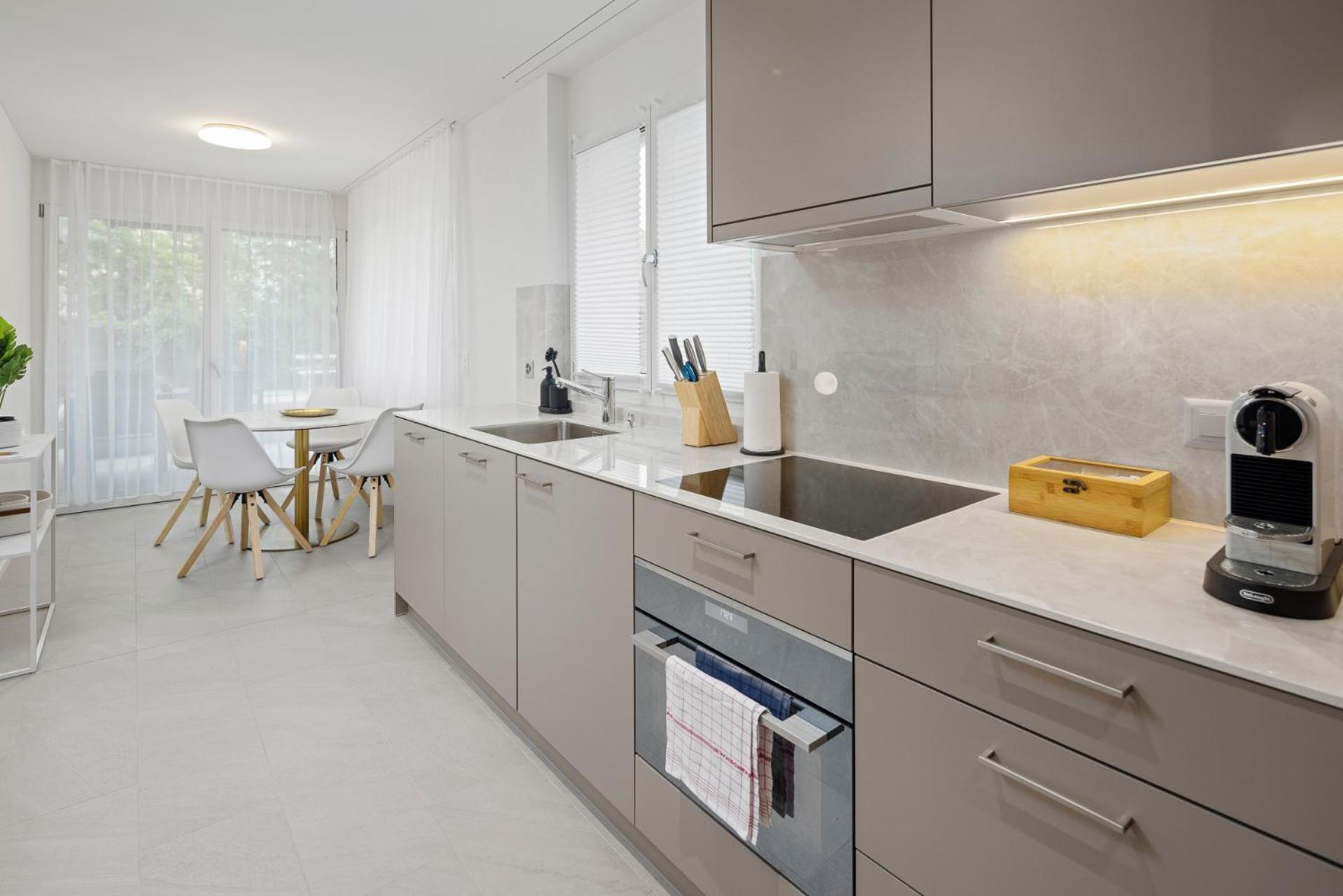 Apartment Stayy Flagship Limmattal - Contactless Check-in Schlieren