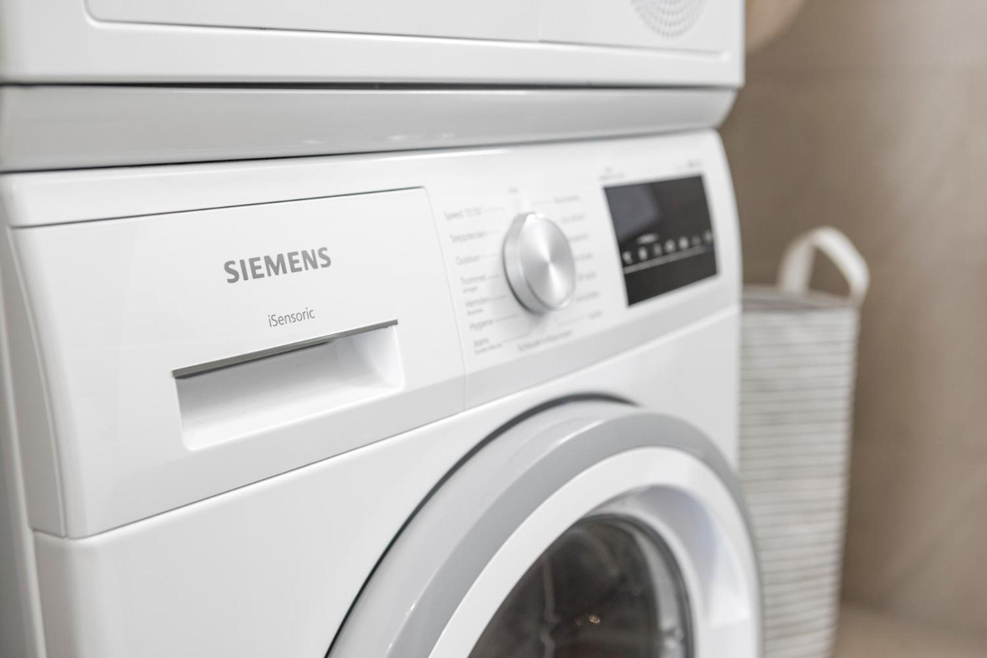 Apartment Stayy Flagship Limmattal - Contactless Check-in